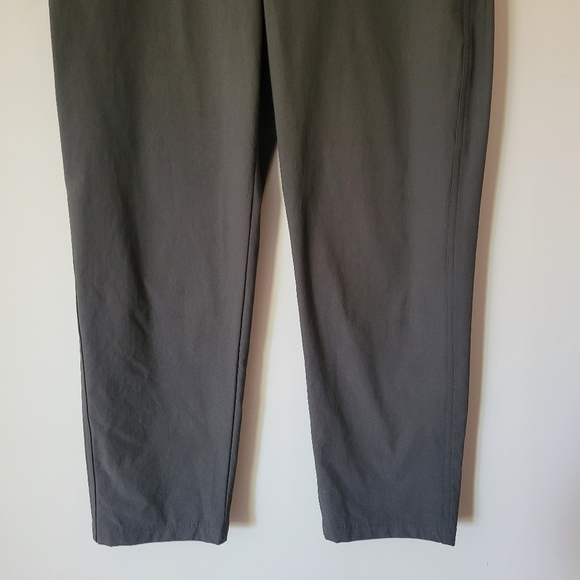Athleta Wander Hybrid Straight Leg Pants Olive Green Size 10 - Picture 7 of 10